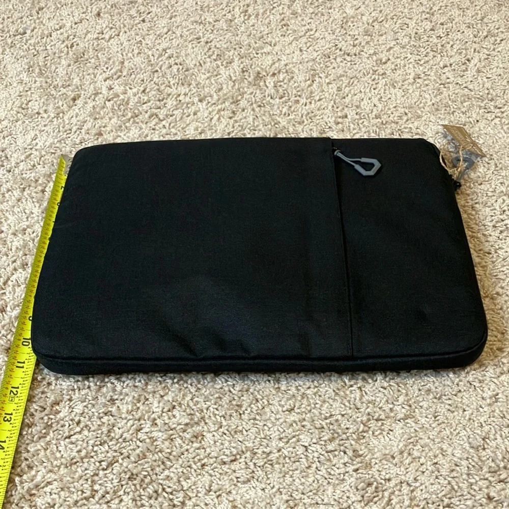 Black Tablet Sleeve with DC Student Immersion Program Logo